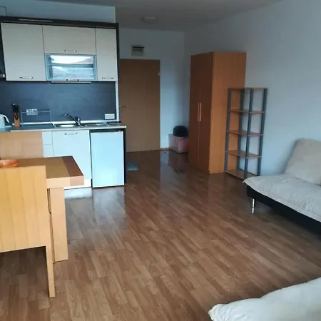 Apartmán Large , 4* Resort, The Vineyards.